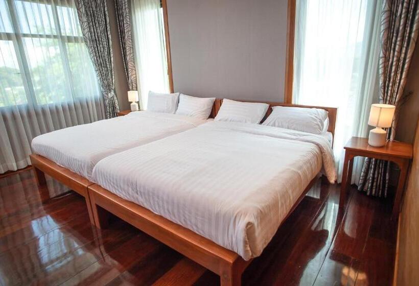 디럭스 룸, Huan Chom Jan Hometel At Lampang