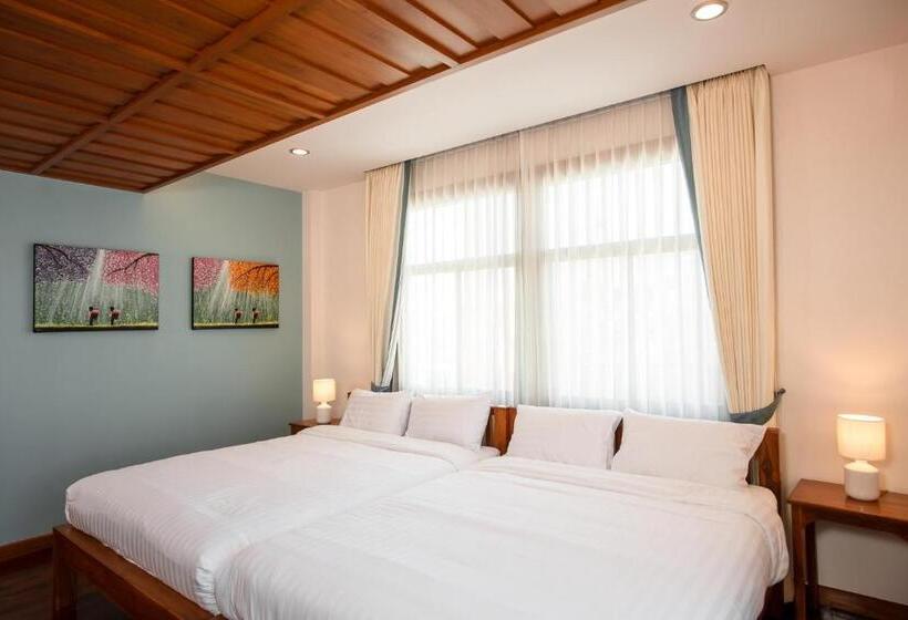 Четырехместный Номер Deluxe, Huan Chom Jan Hometel At Lampang