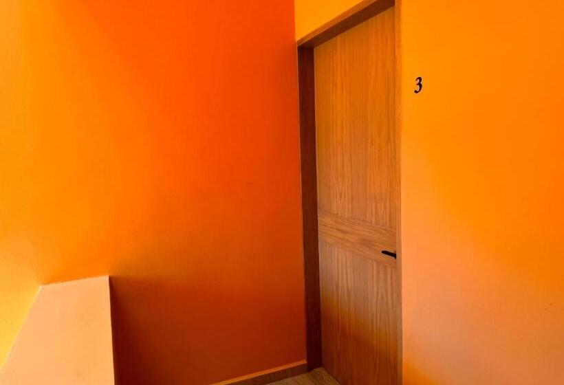 شقة غرفتين, Sasay