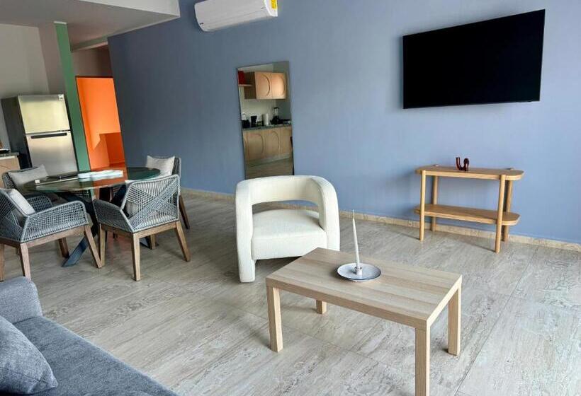 شقة غرفة واحدة, Sasay