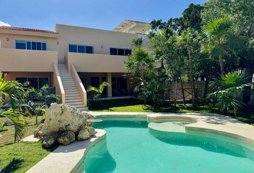 فيلا ديلوكس غرفة نوم, Sasay