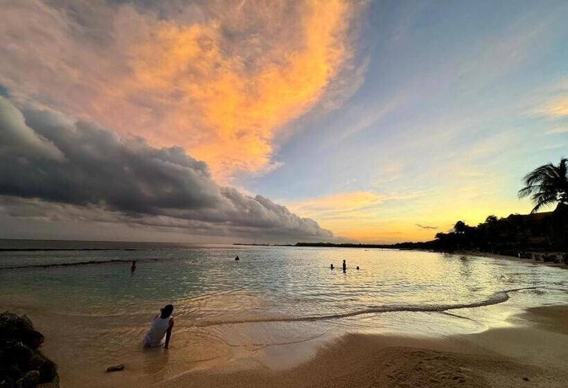 فيلا ديلوكس غرفة نوم, Sasay