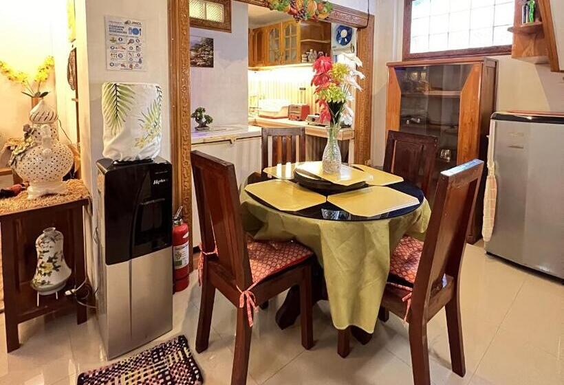 اتاق استاندارد سه نفره, Jmcl Residences