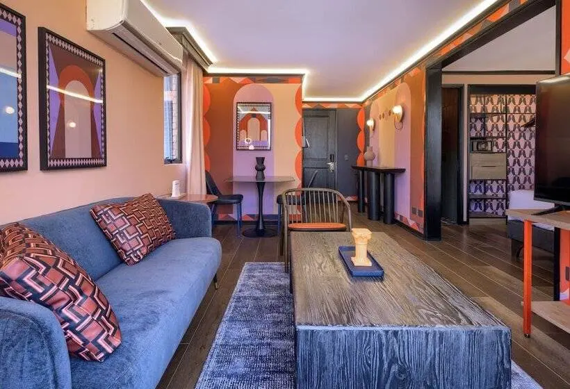 استودیوی لوکس, Apt Serviced Apartments Santiago