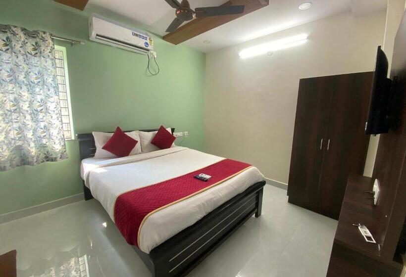 اتاق کلاسیک سه تخته, Collection O Fusion Studio Flats