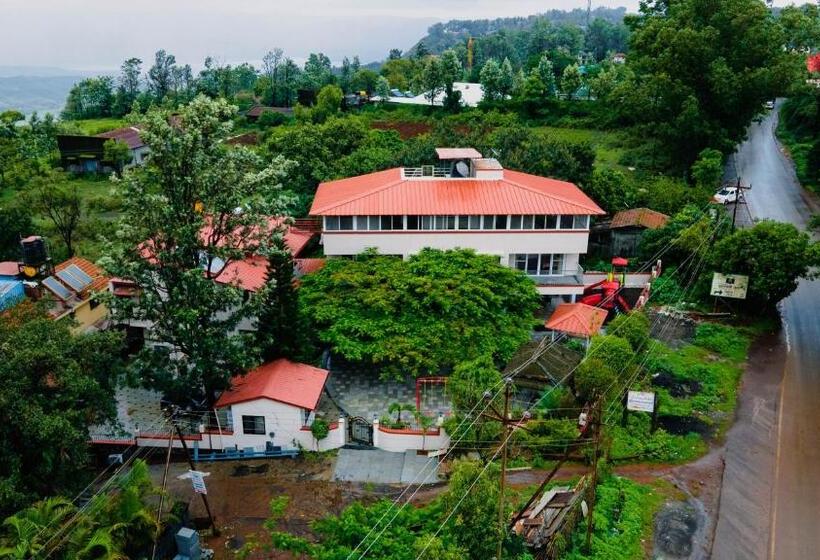 マウンテンビューデラックスルーム, Gulmohar Resort & Spa