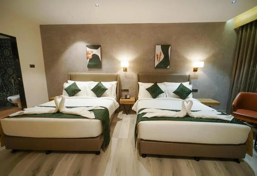 Perhehuone, Park Inn
