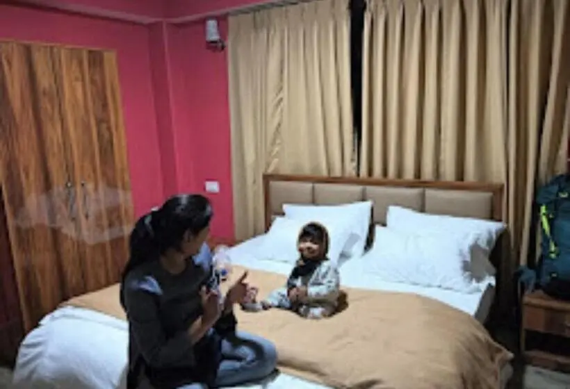 デラックスルーム, Sai Kripa , Ravangla