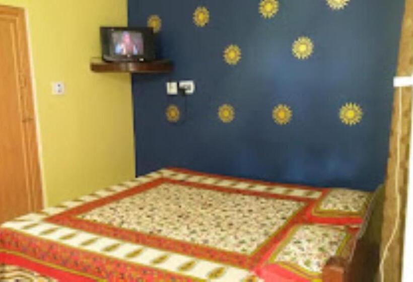 اتاق استاندارد, Sai Nivas,bhubaneswar