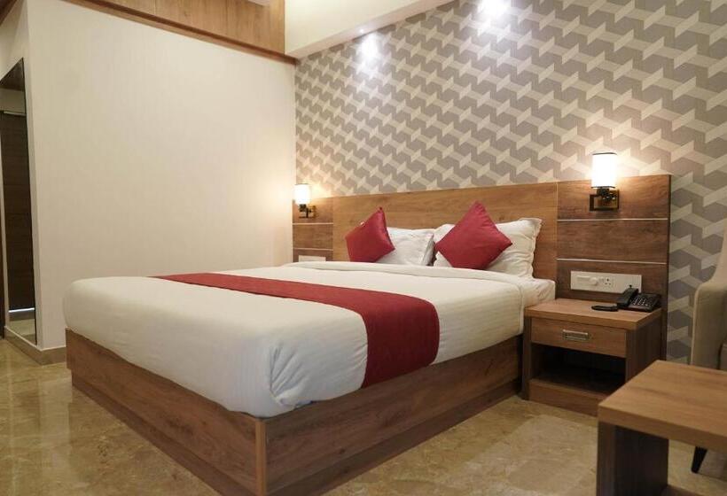 デラックスルーム, Vkj Inn Aluva