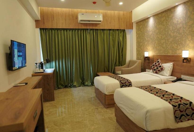 디럭스 룸, Vkj Inn Aluva