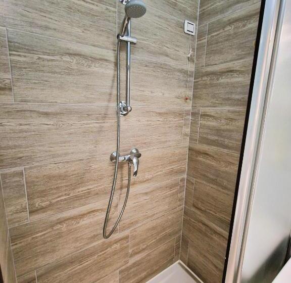 اتاق استاندارد یک نفره, La Corte Del Maggiore