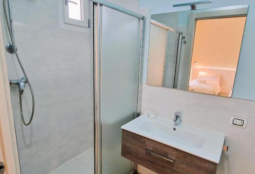 Superior Room with Terrace, La Corte Del Maggiore