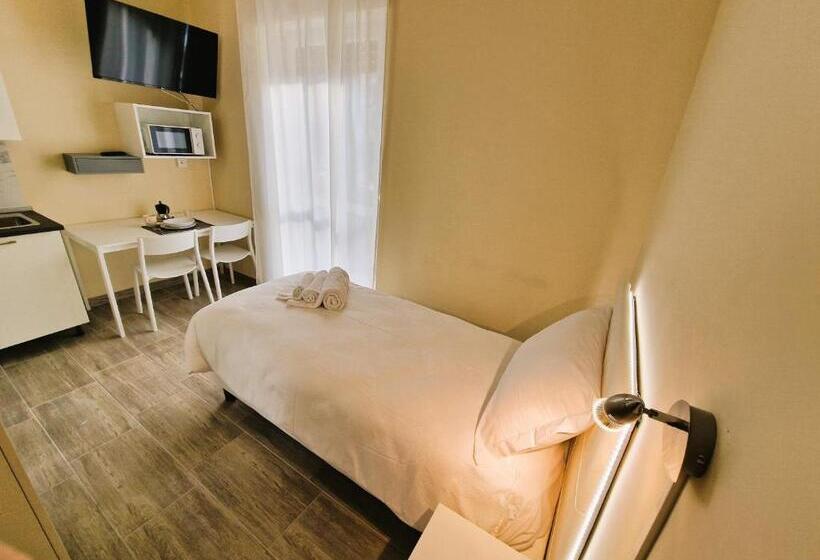 اتاق استاندارد یک نفره, La Corte Del Maggiore