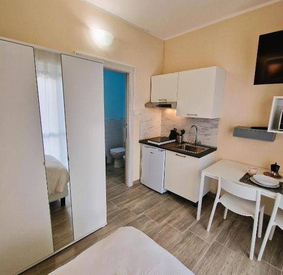 اتاق استاندارد یک نفره, La Corte Del Maggiore