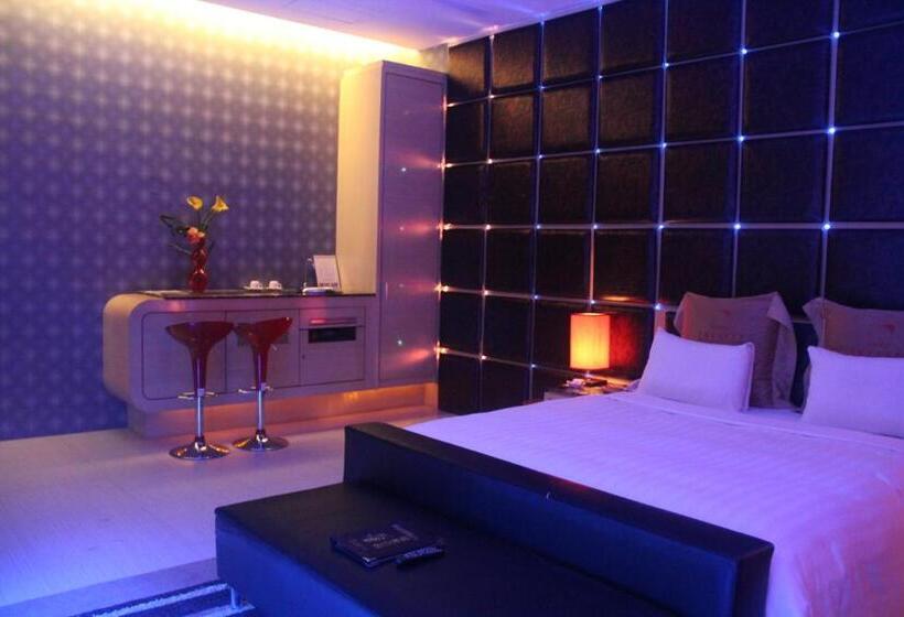 اتاق لوکس, Madrid Classic