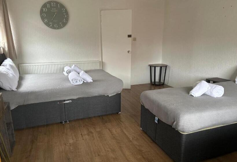 סוויטה משפחתית, Guest Suite At The Grand