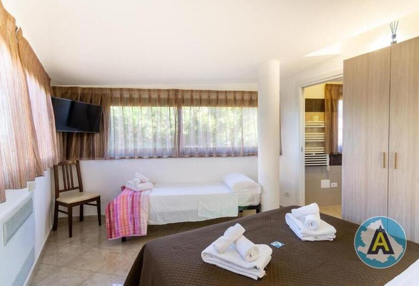 غرفة كومفورت ثلاثية, Isola Felice