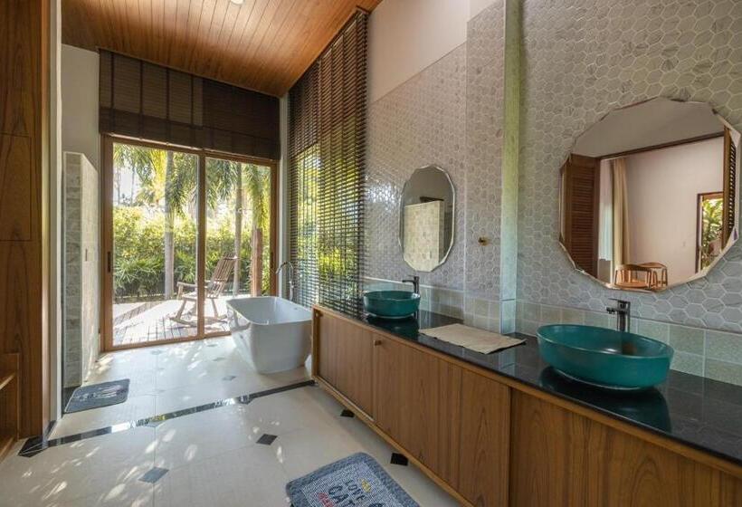 Люкс с Бассейном, Thammachard29 Resort Baangrood