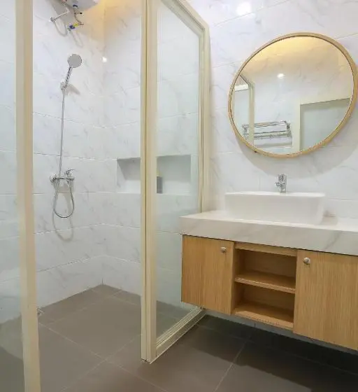 Standard-huone King-vuode, The Horizontal Hotel Pacitan