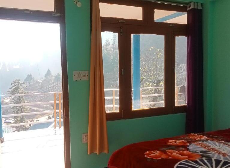 Номер Стандарт Вид на Горы, Vigyan Hostel Tosh