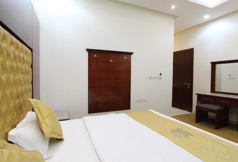 شقة غرفة واحدة, منازل الذهبية1