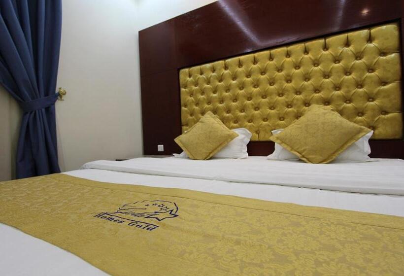 شقة غرفة واحدة, منازل الذهبية1