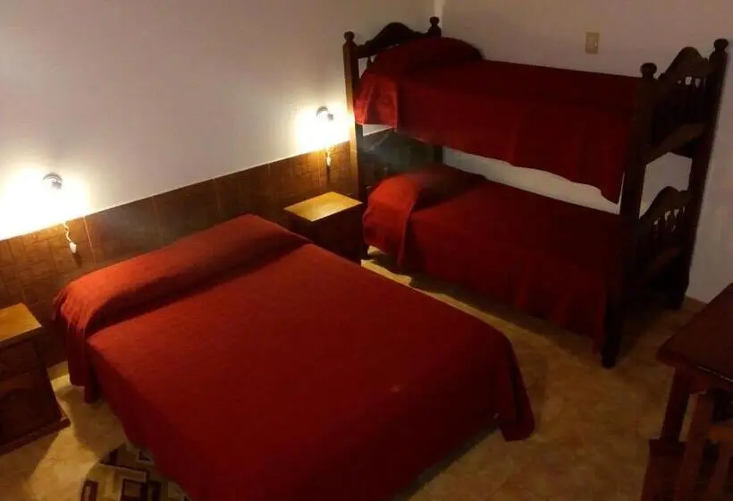 スタンダード４人部屋, Hostería Cuarajhy Loreto