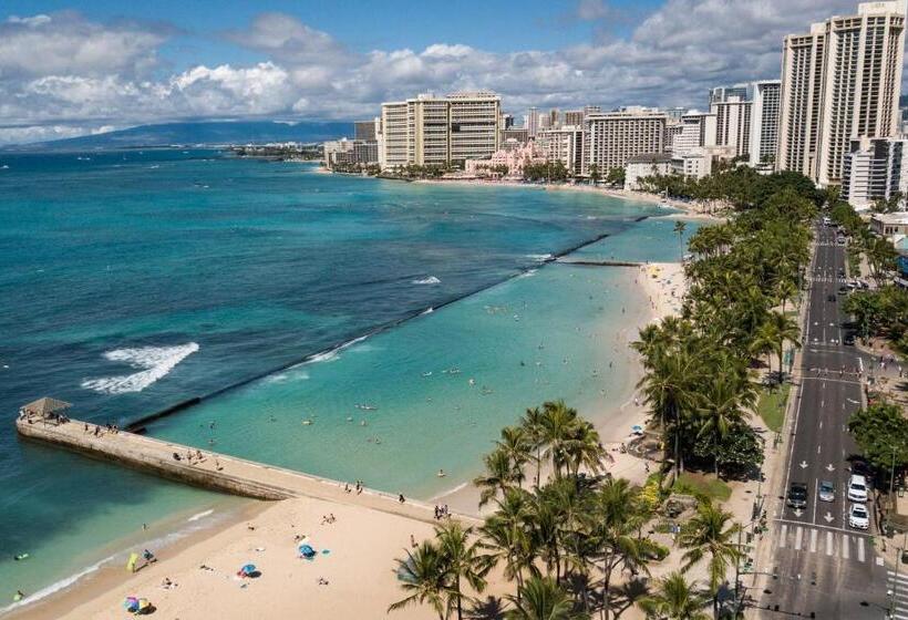 Апартаменты 1 Спальня Вид на Море, High Floor Luxury Oceanfront At Waikiki Beach Tower