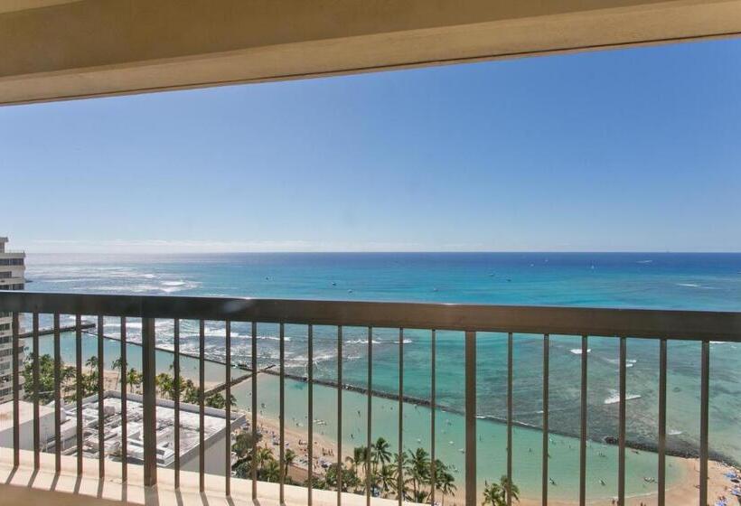 Апартаменты 1 Спальня Вид на Море, High Floor Luxury Oceanfront At Waikiki Beach Tower