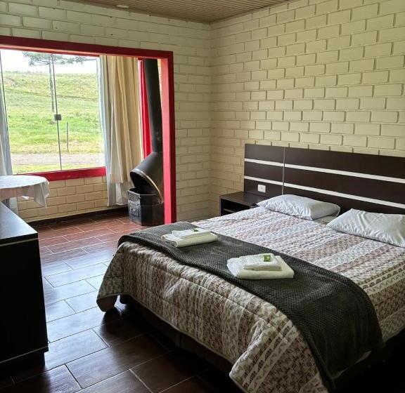 スーペリアールーム, Pousada água Santa