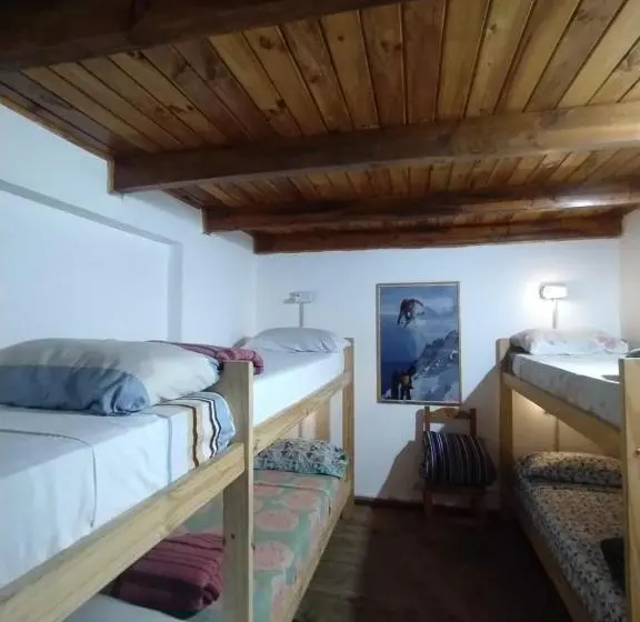 Vuode Makuusalissa, Hostel Piltri