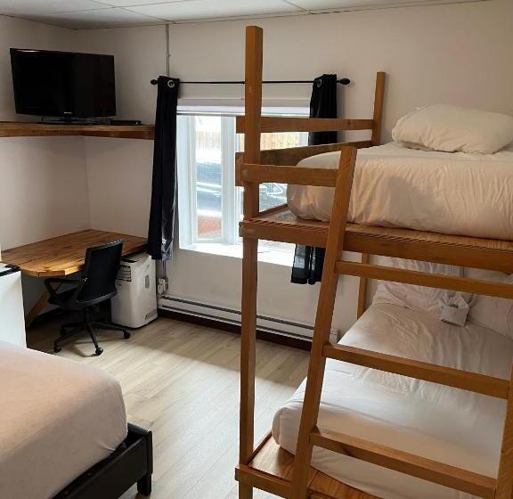 トリプルクラシックルーム, Auberge De Ferme Neuve