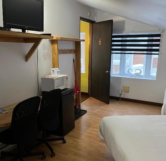 ファミリールーム, Auberge De Ferme Neuve