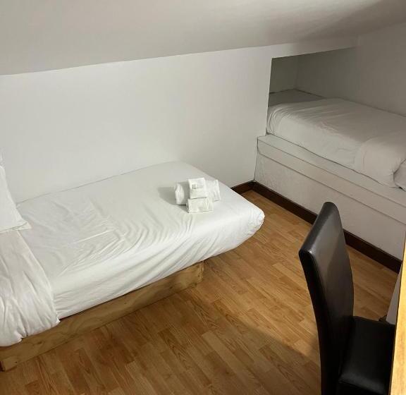 ファミリールーム, Auberge De Ferme Neuve