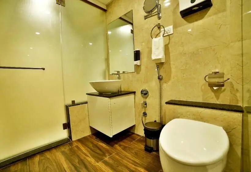 Deluxe-huone, Kings Heritage Surat