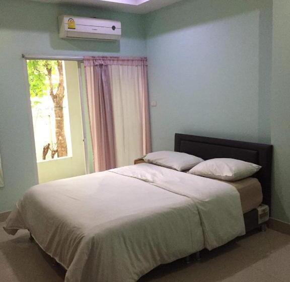 غرفة قياسية, โรงแรมบ้านสุวรรณา Baansuwanna