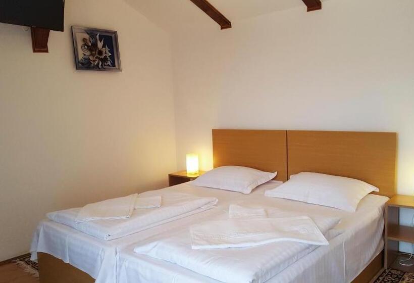 חדר סטנדרט עם מרפסת, Casa Gross