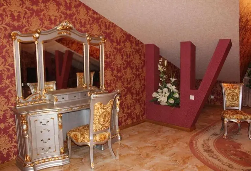 Deluxe-huone, Ceasar