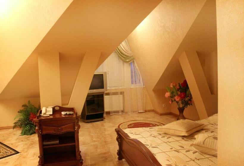 اتاق استاندارد, Ceasar