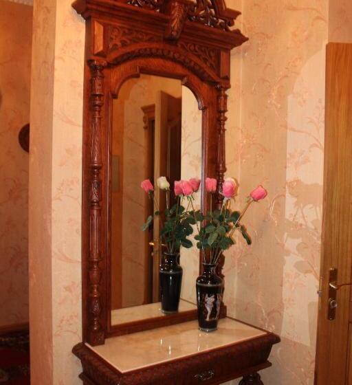 اتاق لوکس, Ceasar