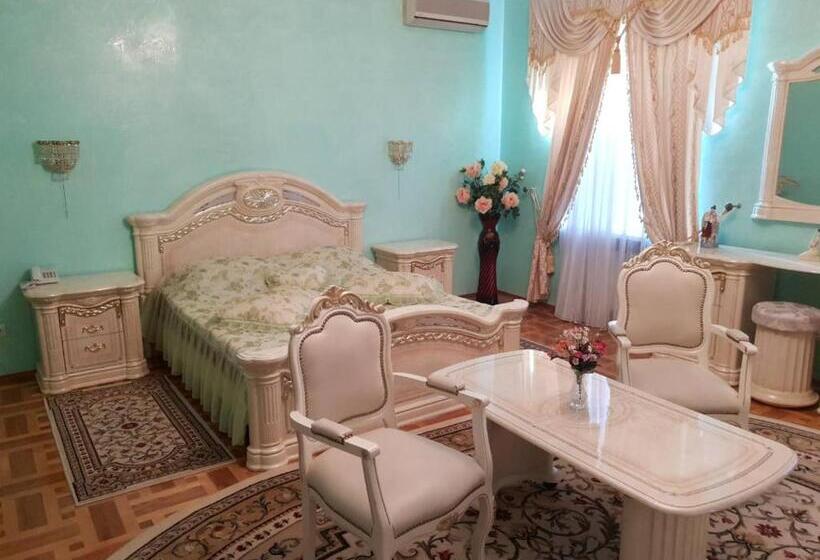 اتاق لوکس, Ceasar