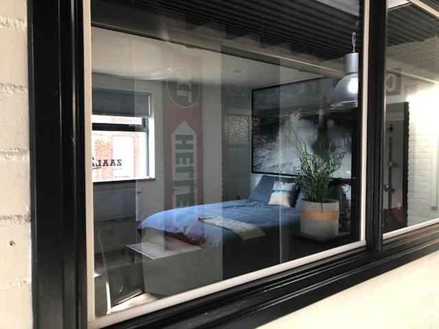 חדר דלוקס, De Weegbrug