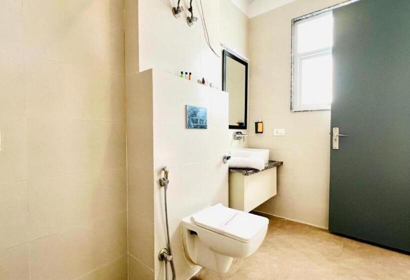 חדר דלוקס, Zen Medicity   Hotel & Serviced Apartments Gurgaon