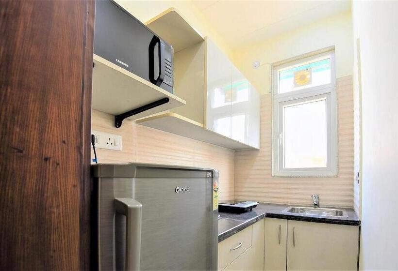 חדר סטודיו סטנדרד, Zen Medicity   Hotel & Serviced Apartments Gurgaon