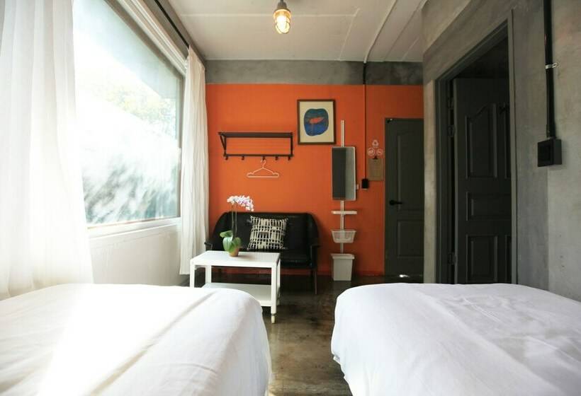 Люкс Вид на Сад, Hongdae Guesthouse Pajamaparty   Hostel