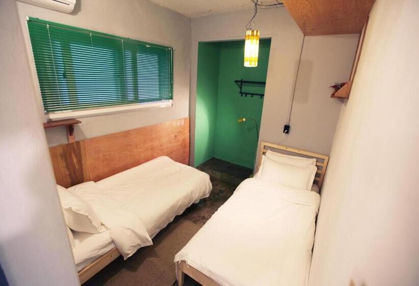 Номер Стандарт, Hongdae Guesthouse Pajamaparty   Hostel