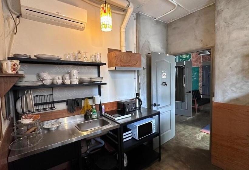 Номер Superior Вид на Сад, Hongdae Guesthouse Pajamaparty   Hostel