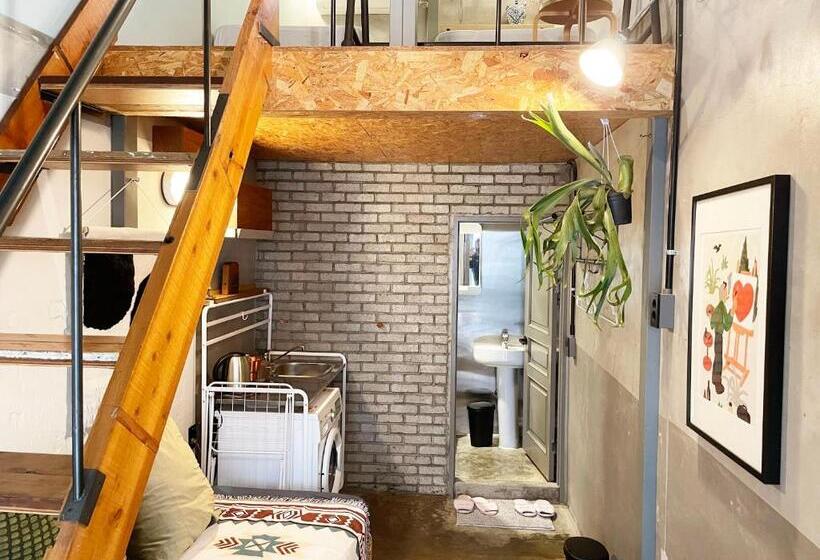 Студия Стандарт, Hongdae Guesthouse Pajamaparty   Hostel