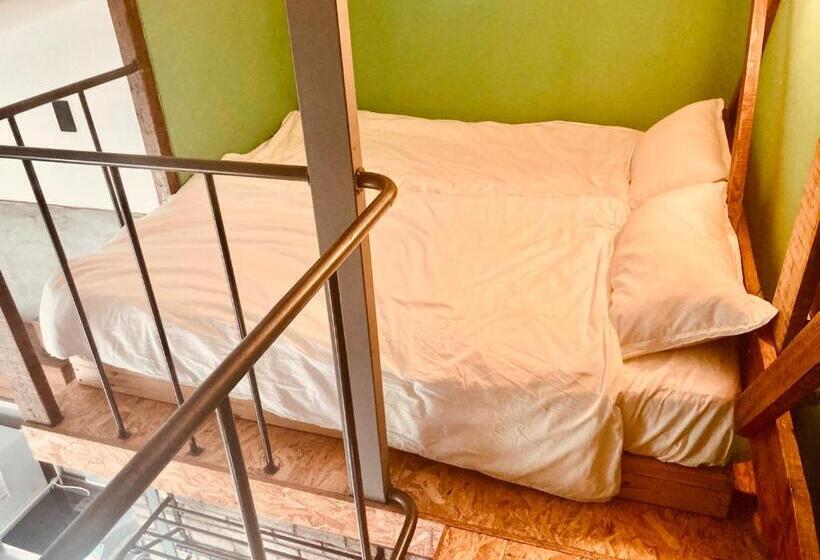 Студия Стандарт, Hongdae Guesthouse Pajamaparty   Hostel